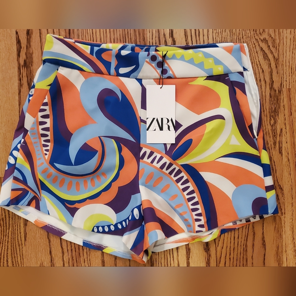 ZARA colorful high waisted shorts Medium NWT
